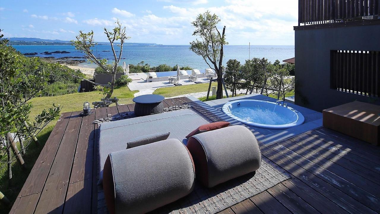 The Hiramatsu Hotels & Resorts Ginoza Okinawa Екстер'єр фото